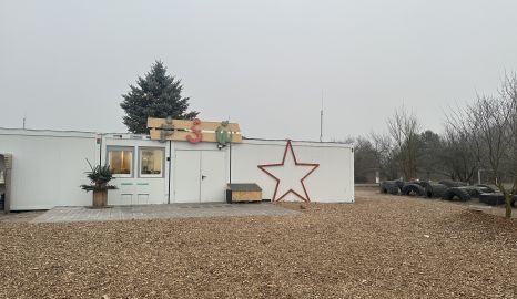 Containerschule Eingang